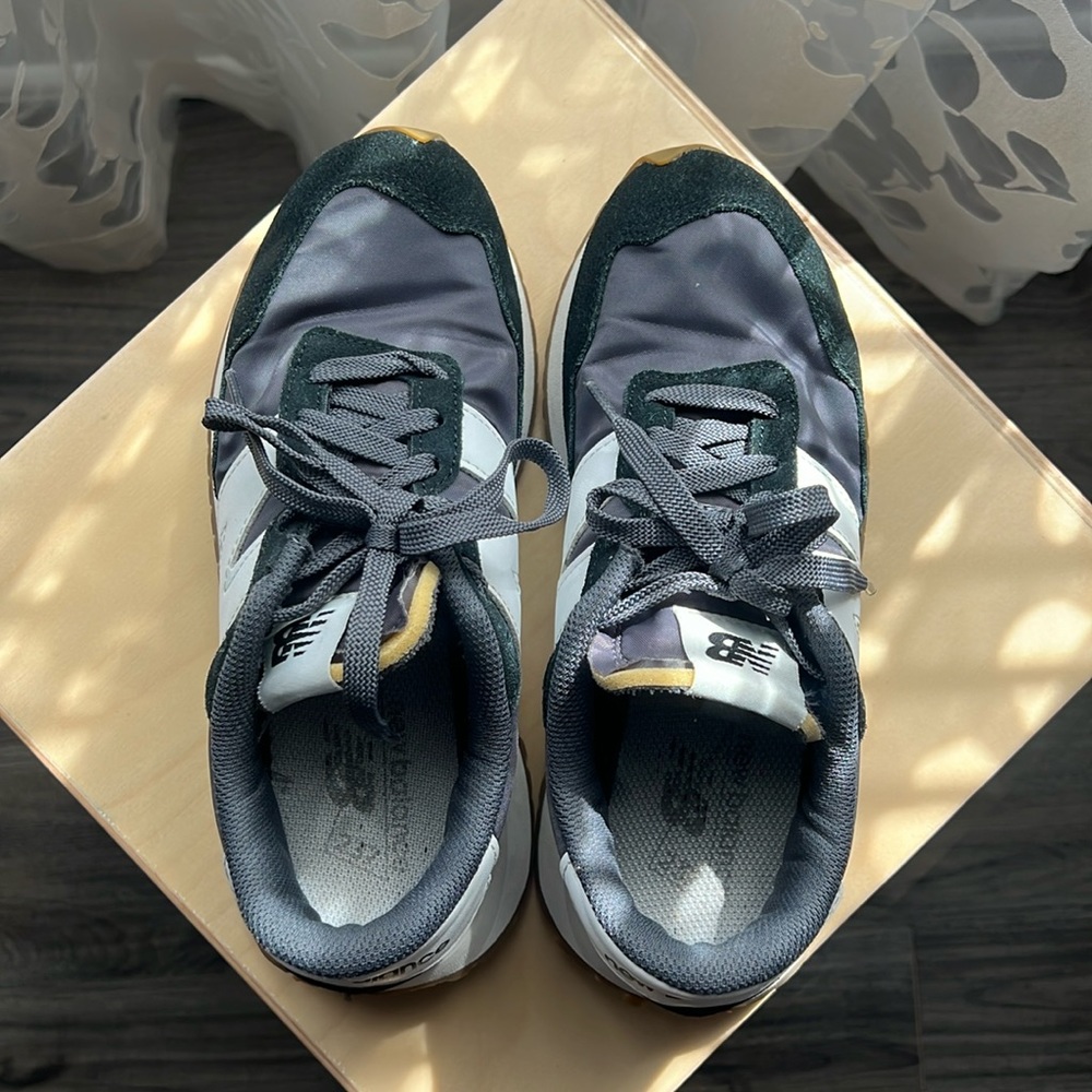 New Balance 237 Lifestyle Shoe - Size 7.5